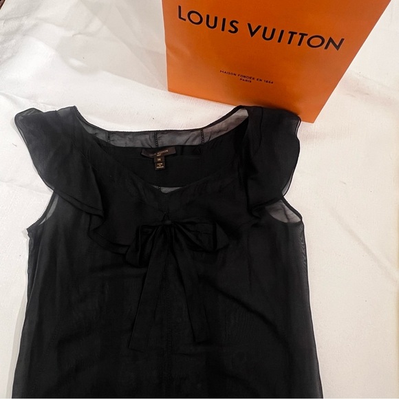 Louis Vuitton Black Sheer Cap sleeved Ruffle Top - Excellent XS/36 - Picture 5 of 15